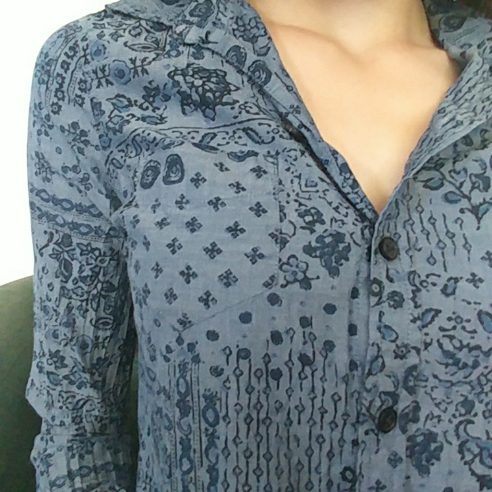 Patterned Button-Up - Picture 2 of 2